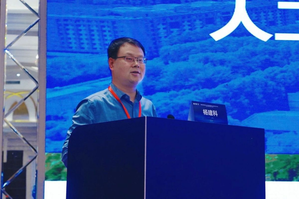 1731981117911870.jpg 1731981117911870.jpg